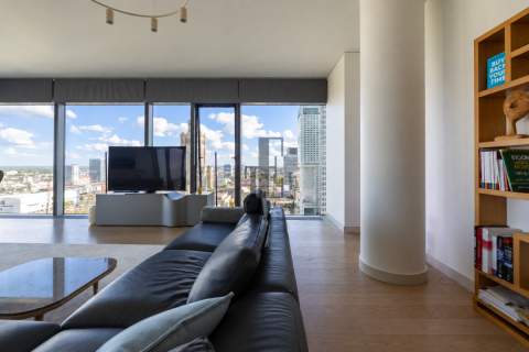 COSMOPOLITAN Apartament z widokiem na Warszawę