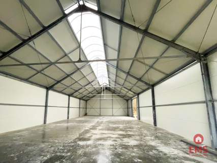 Hala pod miastem 150-350 m2