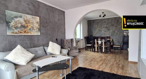GOTOWY DO ZAMIESZKANIA DOM W STASZOWIE 2 GARAŻE