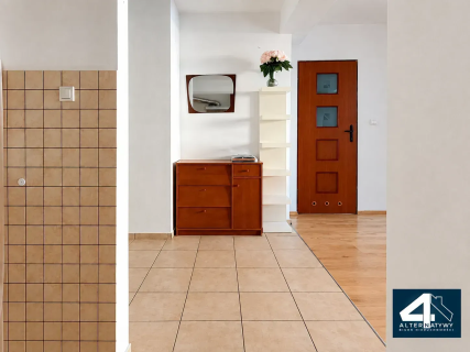 Piaseczno 2 pokoje balkon winda garaż