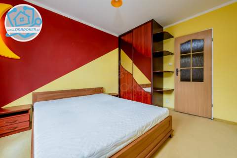 3 pokoje - duży balkon z widokiem na las