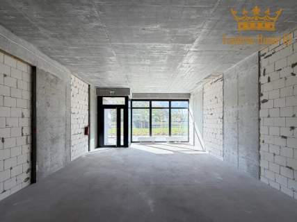 Na wynajem lokal usługowo-handlowy 105m2 Praga Północ widoczny...