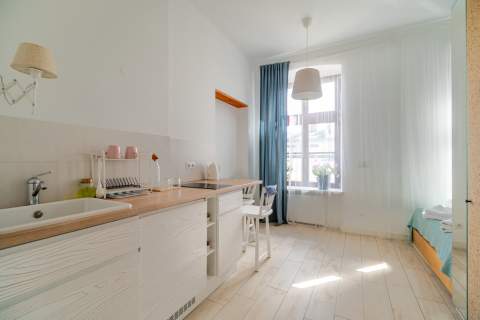 Łódź Piotrkowska/ 4 niezależne kawalerki/ booking