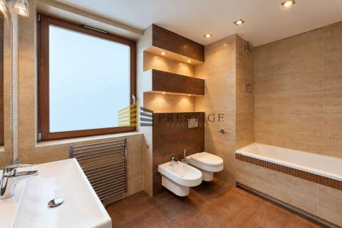Apartament z 4 sypialniami na Mokotowie