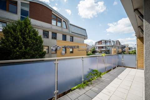 2 pokoje duży balkon garaż Bronowice
