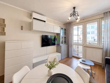 2 pokoje z balkonem i klimatyzacją 41 m2