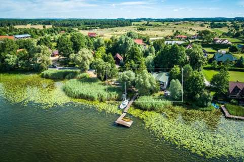 Działa z linią brzegową jez. Łaśmiady