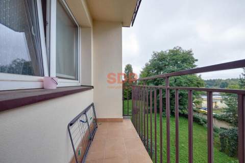 3 pokoje Gołonóg balkon 48 m2 4 m2 piwnicy