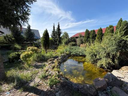 Całoroczny dom z bajkowym ogrodem i fotowoltaiką