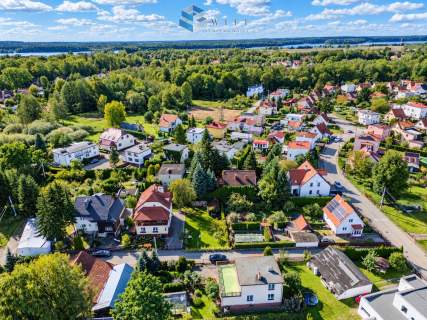 Dom z pięknym ogrodem - Ostróda
