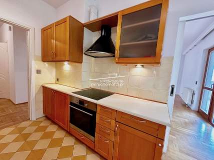 Okazały Apartament, Idealny Dla Rodziny lub NA BIU