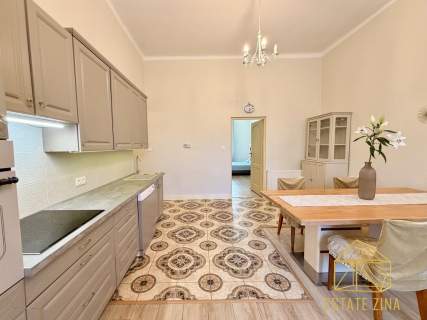70 m 3 pokoje 1 piętro Kazimierz