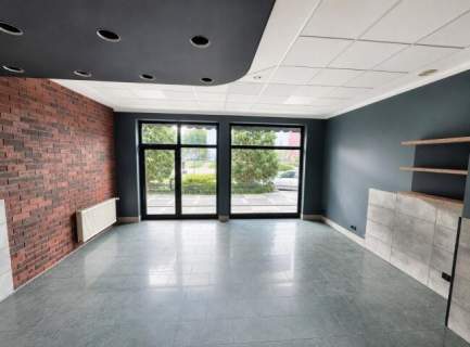 Lokal 70 m2 pod każdą działalność w śródmieściu