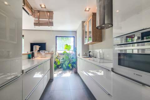 Apartament z tarasem i garażem blisko centrum Łodz