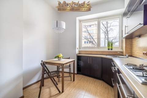Wynajem okazja kawalerka 34 m2 na Kruczej balkon