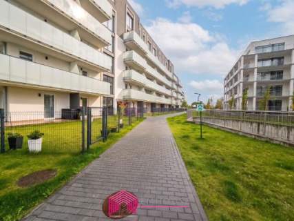 Apartament 300 m od plaży z m. postojowym i komórką lokatorską