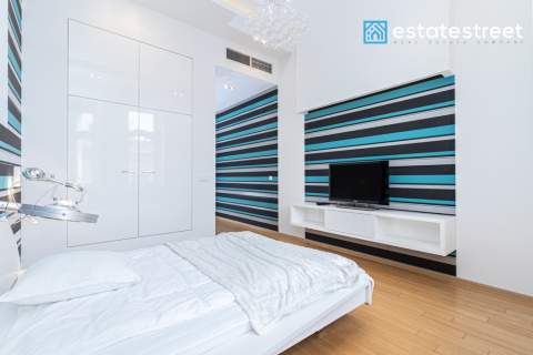 Ekskluzywny apartament z basenem i sauną w centrum