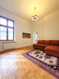2 POKOJE - RYNEK PODGÓRSKI - 32 M2 - 1 PIĘTRO