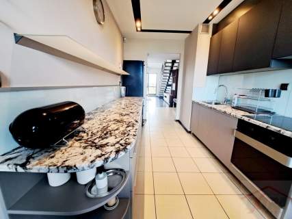Oaza zieleni -apartament z dużym balkonem