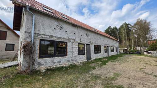 Budynek pod 3 dwupoziomowe apartamenty - Wilcze