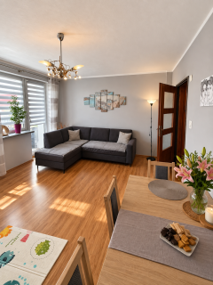 3 POKOJE 64,2 m DUŻY BALKON DUŻA PIWNICA