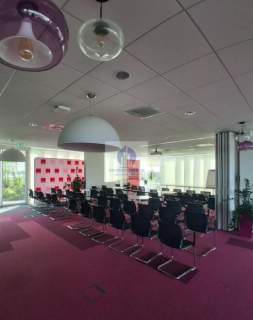 Włochy lokal biurowy 919,50 m2 do wynajęcia