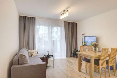 3 pok 55 m Gocław balkon 8 m garaż