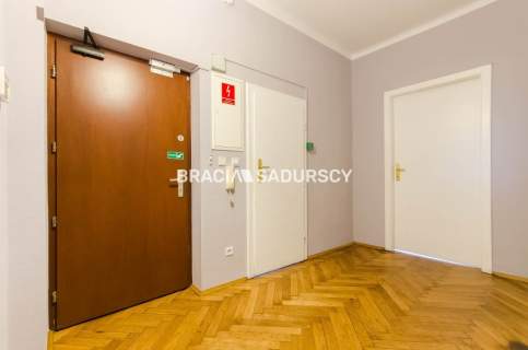 os. oficerskie, 2p/2p, 97m2 na biuro