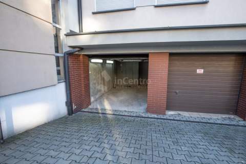 Do wynajęcia garaż, 14,21m2. Kobierzyńska.