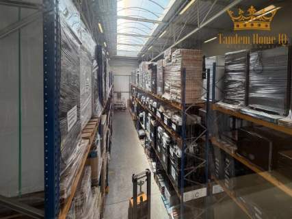 Na wynajem magazyn 560m2, biuro 275m2 w kompleksie biznesowym...