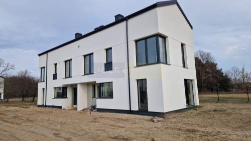 Nowoczesny bliźniak 126 m z garażem, stan dewelop