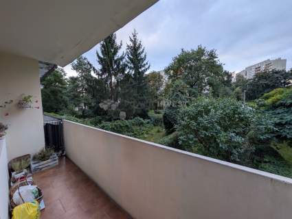 3-POKOJOWE MIESZKANIE 56,02 M Z DUŻYM BALKONEM I PIWNICĄ. PO