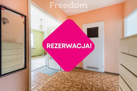 2-pokoje z dużym balkonem, piwnicą m. postojowe