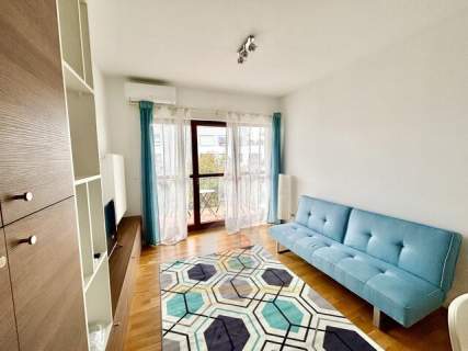 Apartament, 2 pokoje z garażem i komórką W CENIE