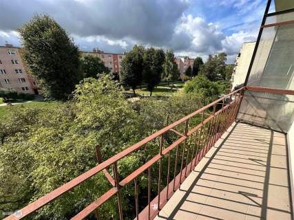 2 pokojowe mieszkanie z widną kuchnią, na Bocianku