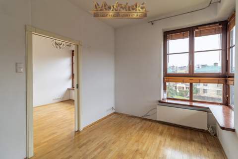 Apartament 4-pokojowy na Kołobrzeskiej