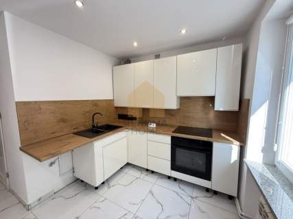 52m2 / 2 pokoje na PARTERZE Po remoncie