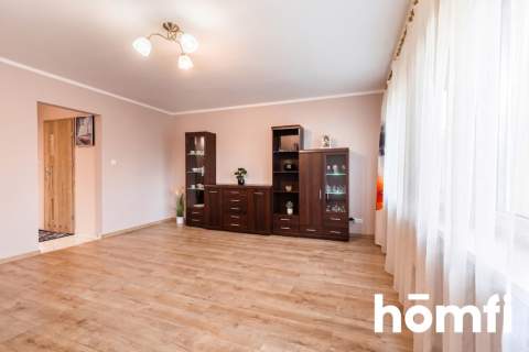 ŚWIEŻO WYREMONTOWANE MIESZKANIE Z BALKONEM