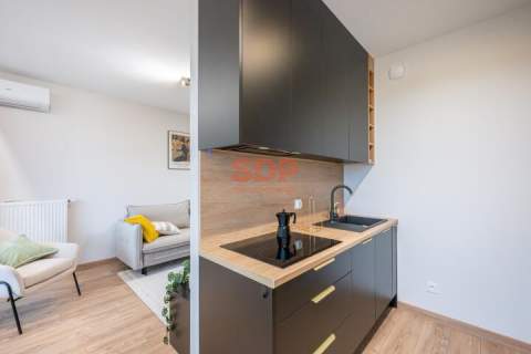 2-pokojowe mieszkanie Psie Pole Rycerska Balkon Garaż