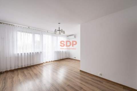 Dobra inwestycja 3 osobne pokoje spokojna lokalizacja na Klecinie