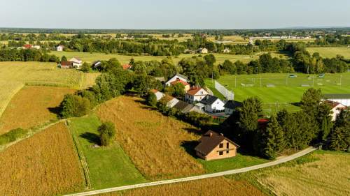 DZIAŁKA BUDOWLANA 11 ARÓW W RYLOWEJ