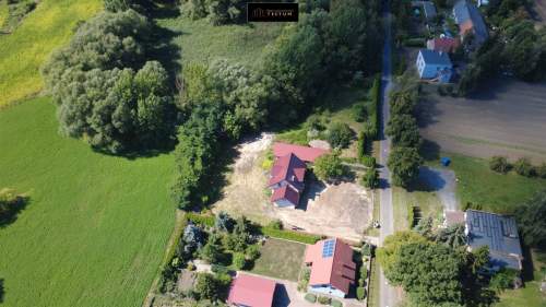 DZIAŁKA Z 3 BUDYNKAMI NA SPRZEDAŻ ŁEKNO,WĄGROWIEC