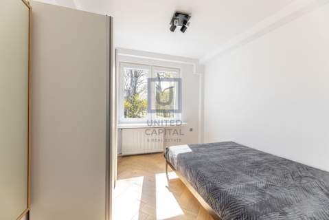 Dwie oddzielne sypialnie salon kuchnia