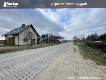 Płaska, słoneczna, uzbrojona z dobrym dojazdem