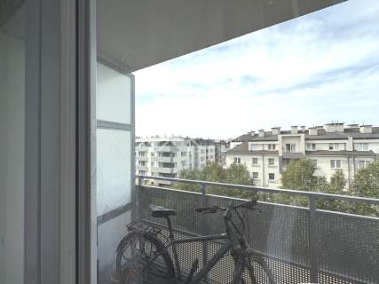 Komfortowe 3 pok balkon winda wyposażone Di Trevi