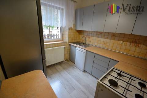 3 pokoje, 59, 4 m , 1 piętro, kamienica, ogródek