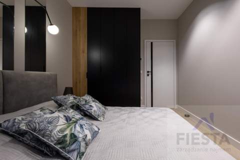 Nowoczesny apartament z garażem , Góreckiego 19