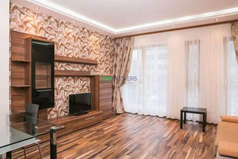 Dwa eleganckie pokoje z balkonem, garaż