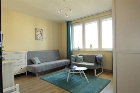Kawalerka 33 m2, balkon - Gwiaździsta 16, Krzyki