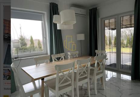 Mokronos Górny, dom 145 m2, 5 pokoi, garaż